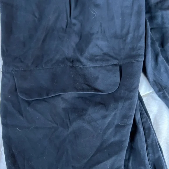 Lululemon Ebb and Flow Leggings | Size 8 - Picture 3 of 11